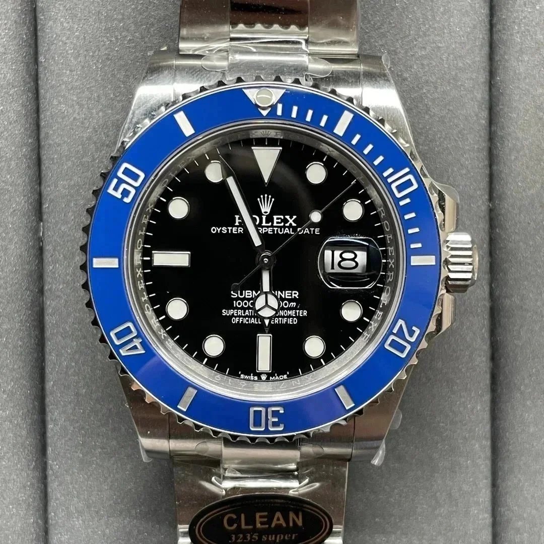 Rolex Submariner and Sea-Dweller — 3