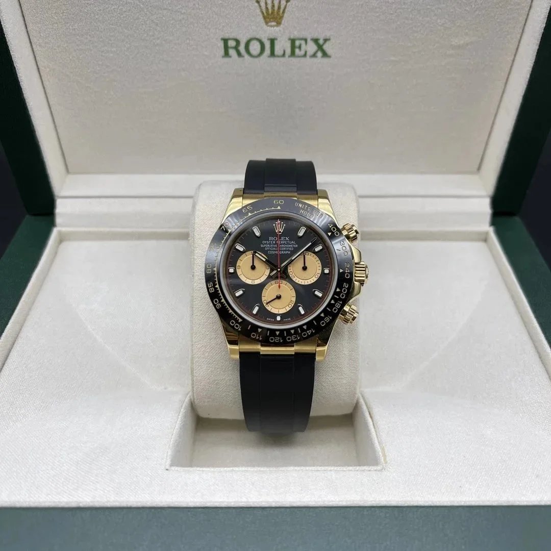 Rolex Multiple watch models — 22