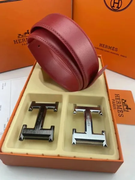 Hermès H Buckle Belt in Blue Leather with Interchangeable Silver and Gold Buckles - 8