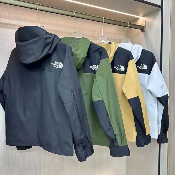 The North Face Mountain Light Jacket White/Black Gore-Tex Outerwear - 4