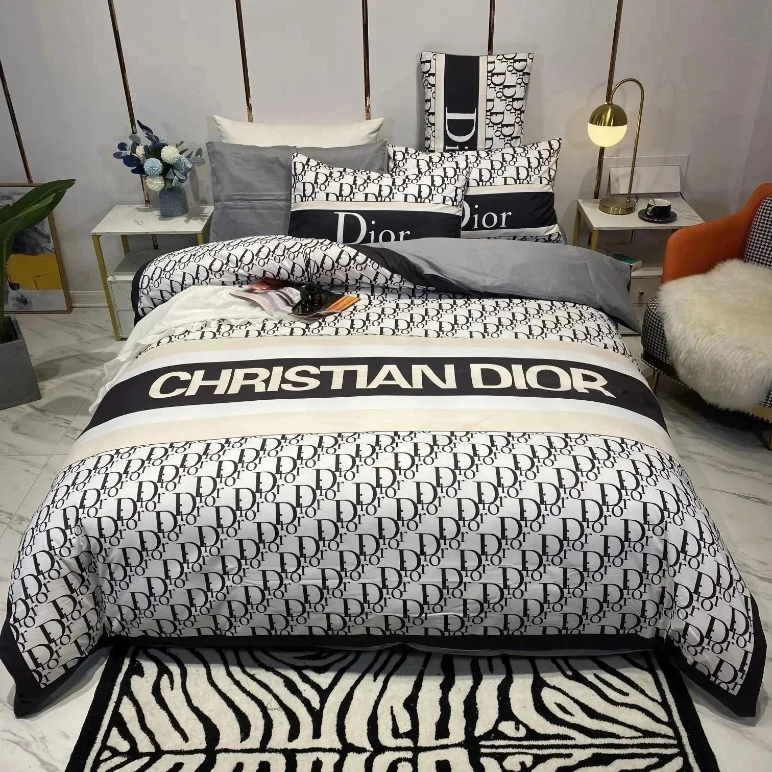 Louis Vuitton Uncategorized Four-Piece Logo-Print Bed Sheet Set — 08 1.8mm
