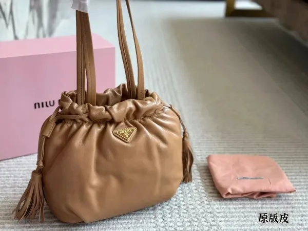 Prada Re-Edition 2005 Bucket Bag Beige Leather Handbag - 18