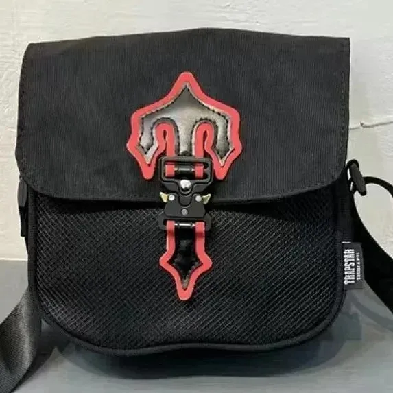 Travis Scott x Corteiz Crossbody Bag Black with Red Embroidered Logo - 1