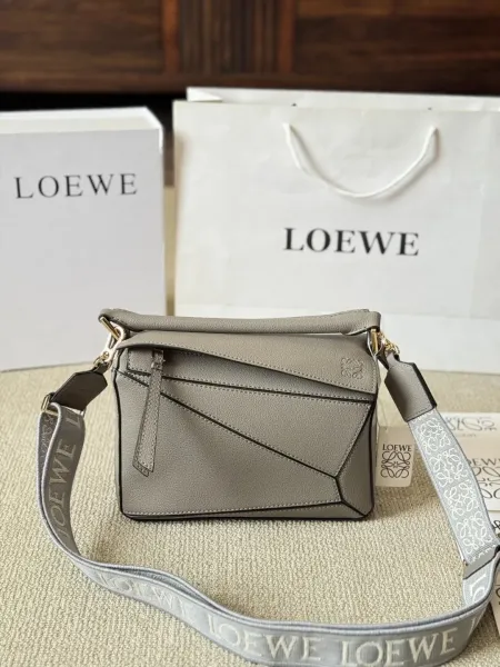 Loewe Flamenco Drawstring Backpack Caramel - 38
