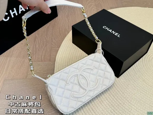 Chanel Mini Flap Bag Lavender Quilted Leather Shoulder Bag - 19