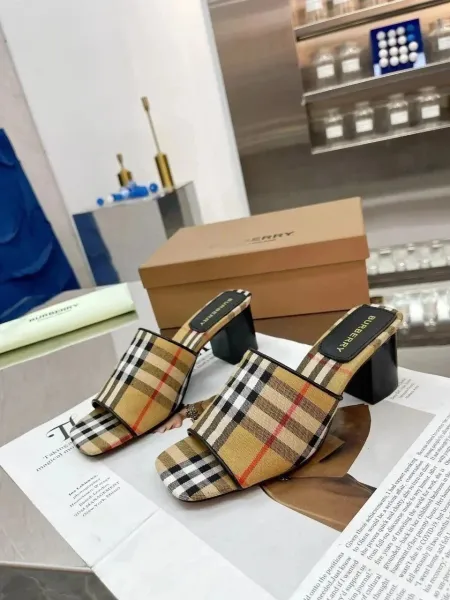 Burberry Gold Logo-Embossed Mule Sandals - 24