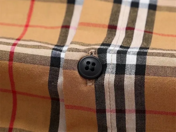Burberry Classic Check Short-Sleeve Shirt Beige Multicolor - 8