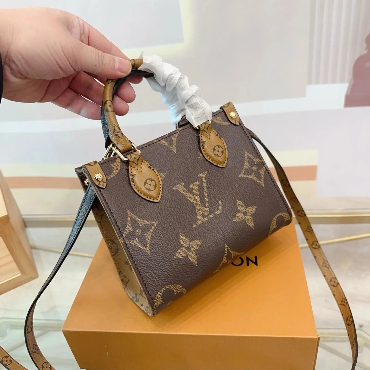 Louis Vuitton LV Twist Mini Yellow Leather Shoulder Bag - 22