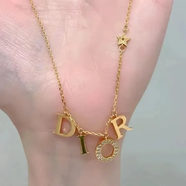 Dior Diorama Gold-Tone Letter Bracelet - 3