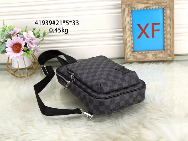Louis Vuitton Crossbody Bags 41939 Single-Strap Sling Bag product detail image 5