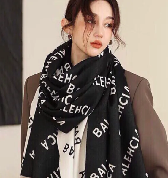 Balenciaga Logo Print Reversible Scarf Black/White - 2