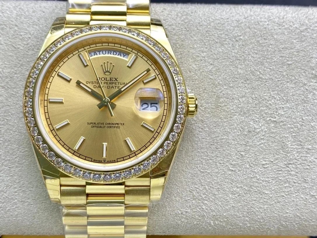 Rolex Watches Datejust fluted-bezel date watch with jubilee-style bracelet — 26