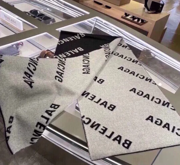 Balenciaga Logo Print Reversible Scarf Black/White - 5