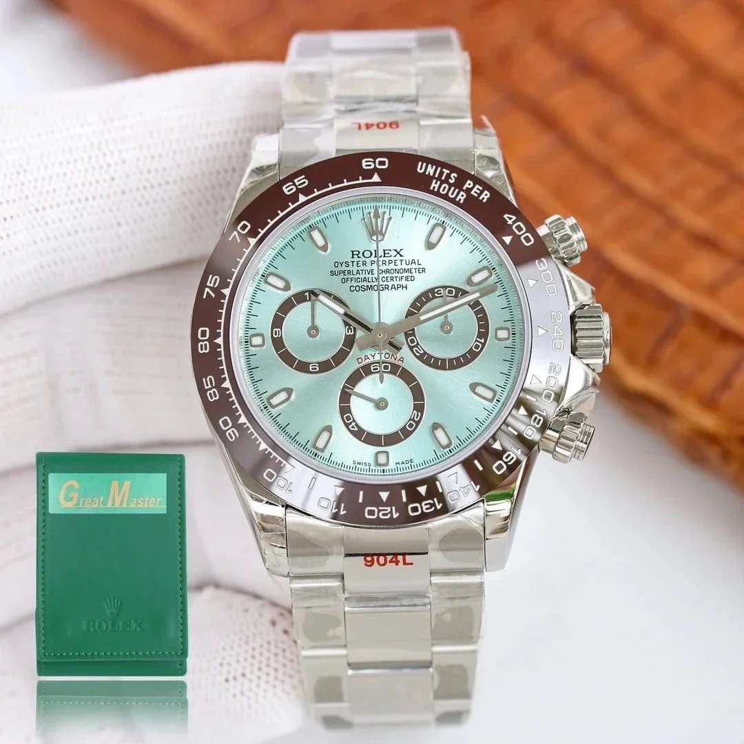 Rolex Multiple watch models — 18