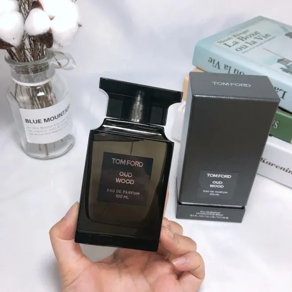Tom Ford Eau de Jasmin Rouge Burgundy Eau de Toilette - 28