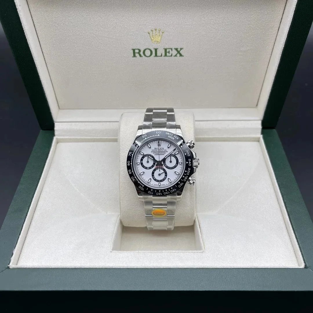 Rolex Multiple watch models — 37