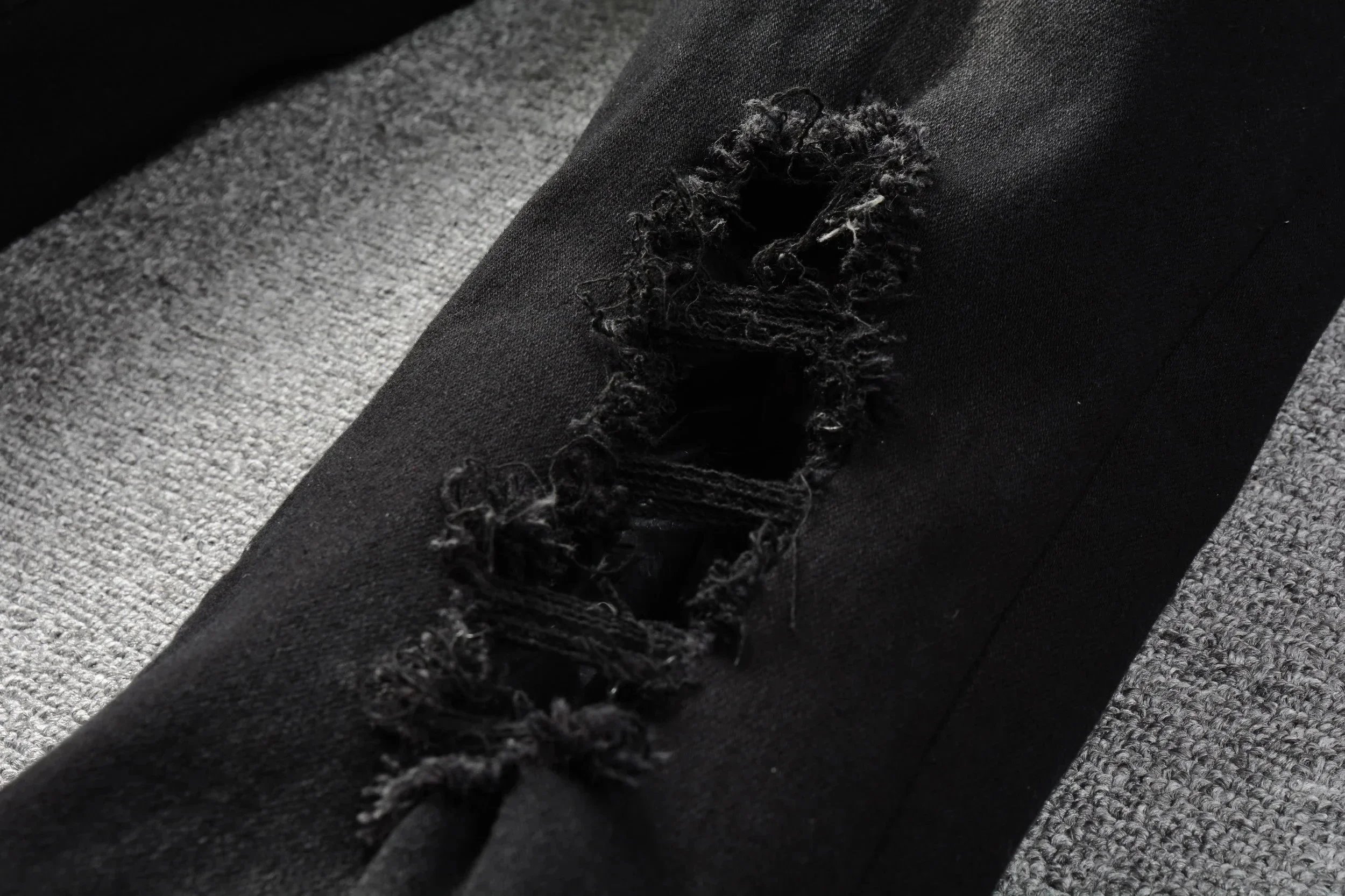 Gallery Dept. Star-Embroidered Distressed Slim Fit Jeans - 10