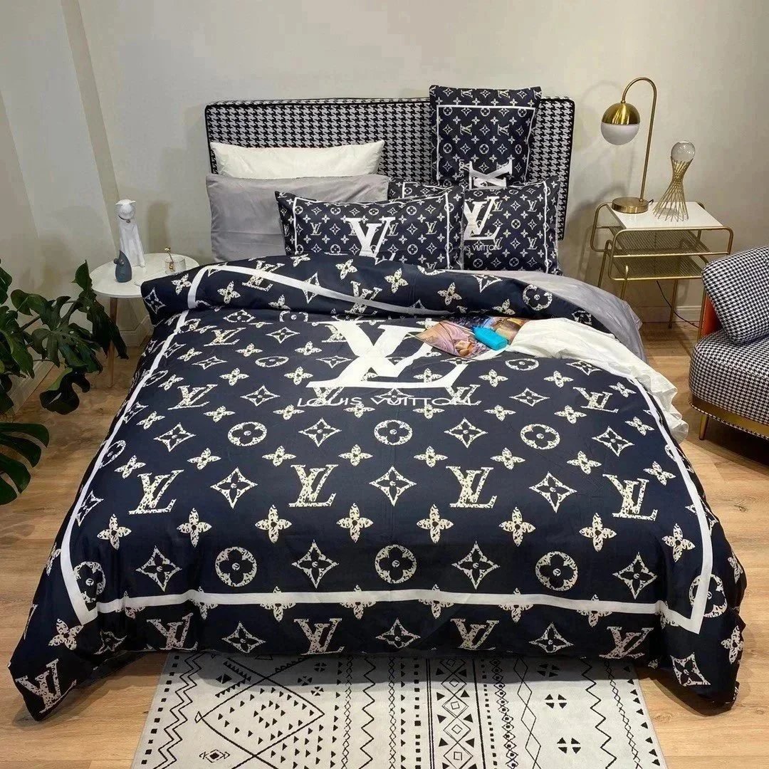 Louis Vuitton Uncategorized Four-Piece Logo-Print Bed Sheet Set — 33 1.8mm