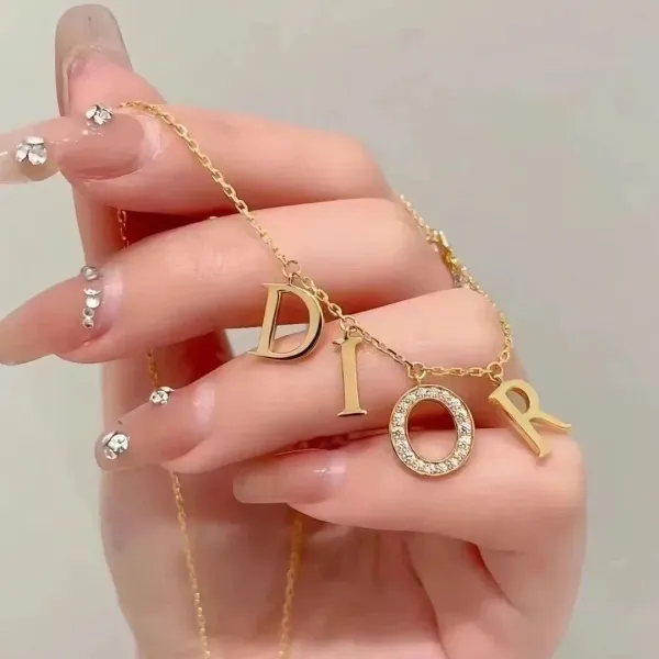 Dior Diorama Gold-Tone Letter Bracelet - 4