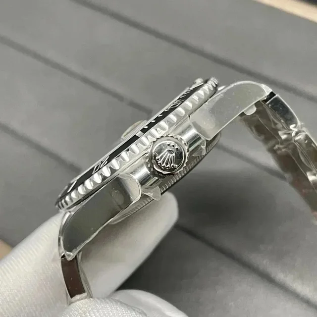 Rolex Submariner and Sea-Dweller product detail image 10