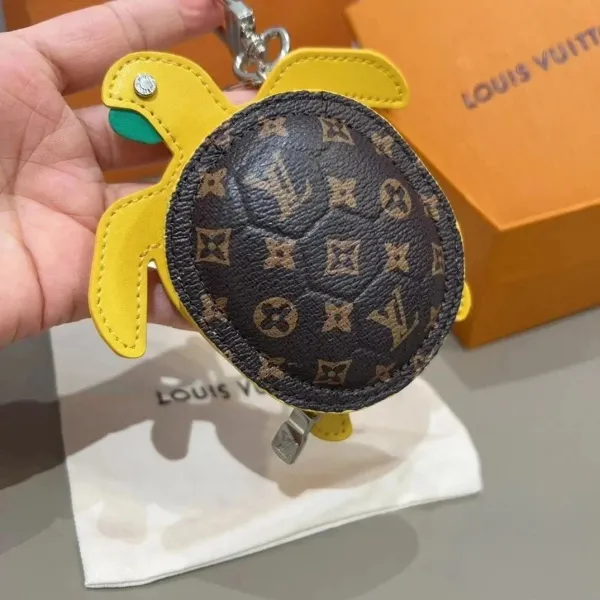 Louis Vuitton Crab Charm Monogram Sky Blue Leather Keychain - 7
