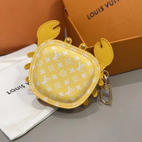 Louis Vuitton Crab Charm Monogram Sky Blue Leather Keychain - 21