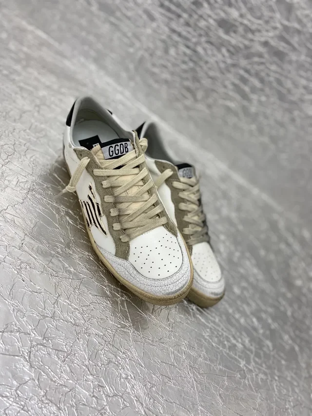 Golden Goose Sneakers Ball Star low-top product detail image 26