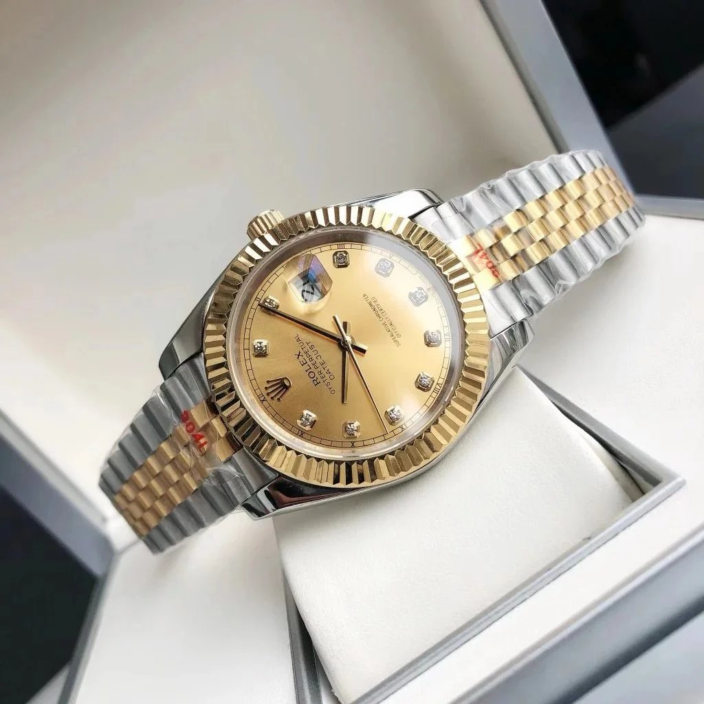Rolex Submariner Green Dial Gold Watch - 74