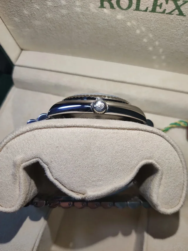 Rolex Datejust and Submariner product detail image 80