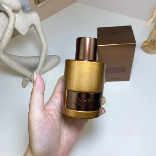 Tom Ford Eau de Jasmin Rouge Burgundy Eau de Toilette - 38