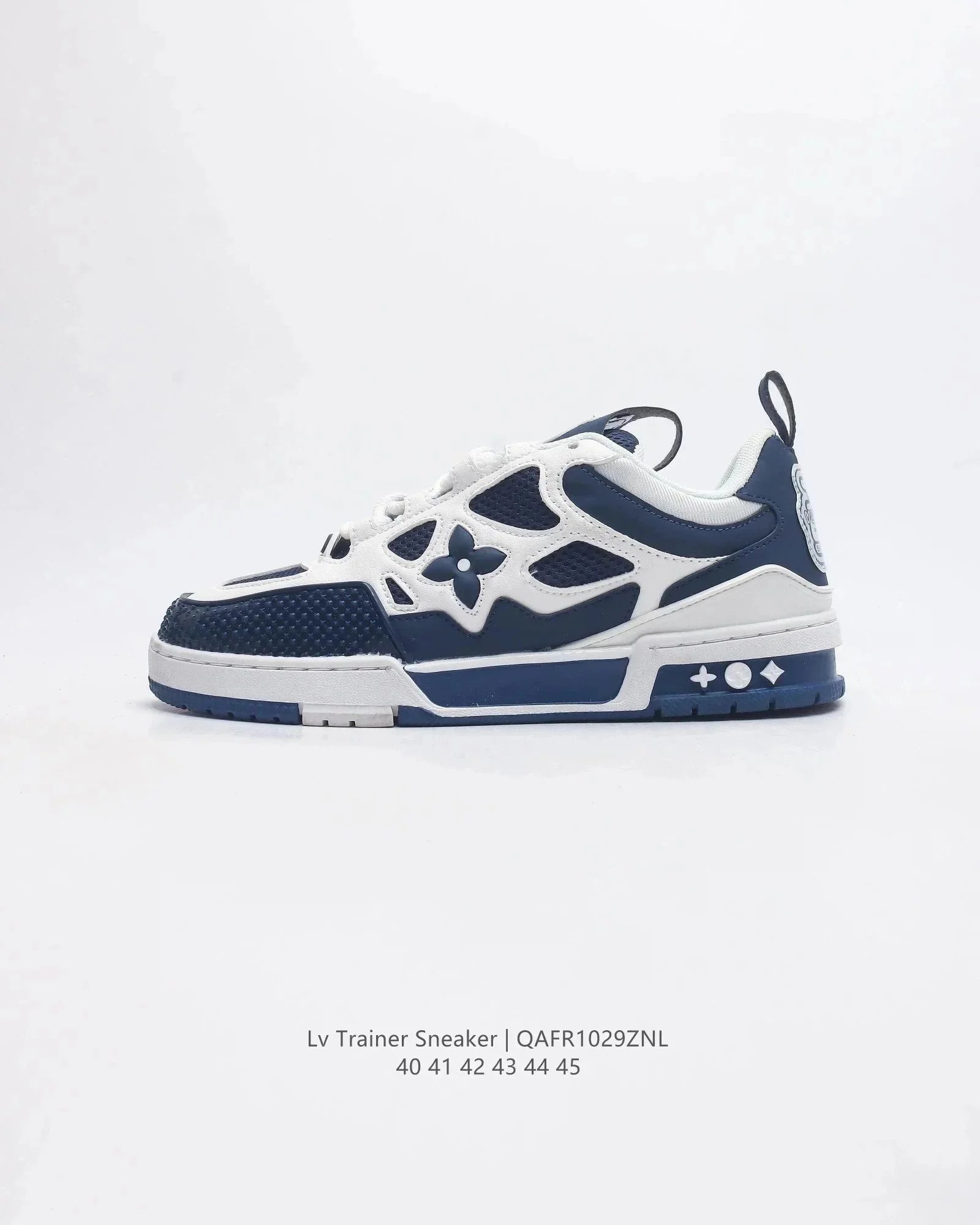 Louis Vuitton Trainer Sneaker — 25