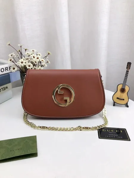 Gucci GG Marmont Mini Chain Wallet in Silver Gray - 26