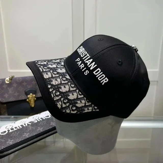 Dior Hats Logo Embroidered Baseball Cap product detail image 9
