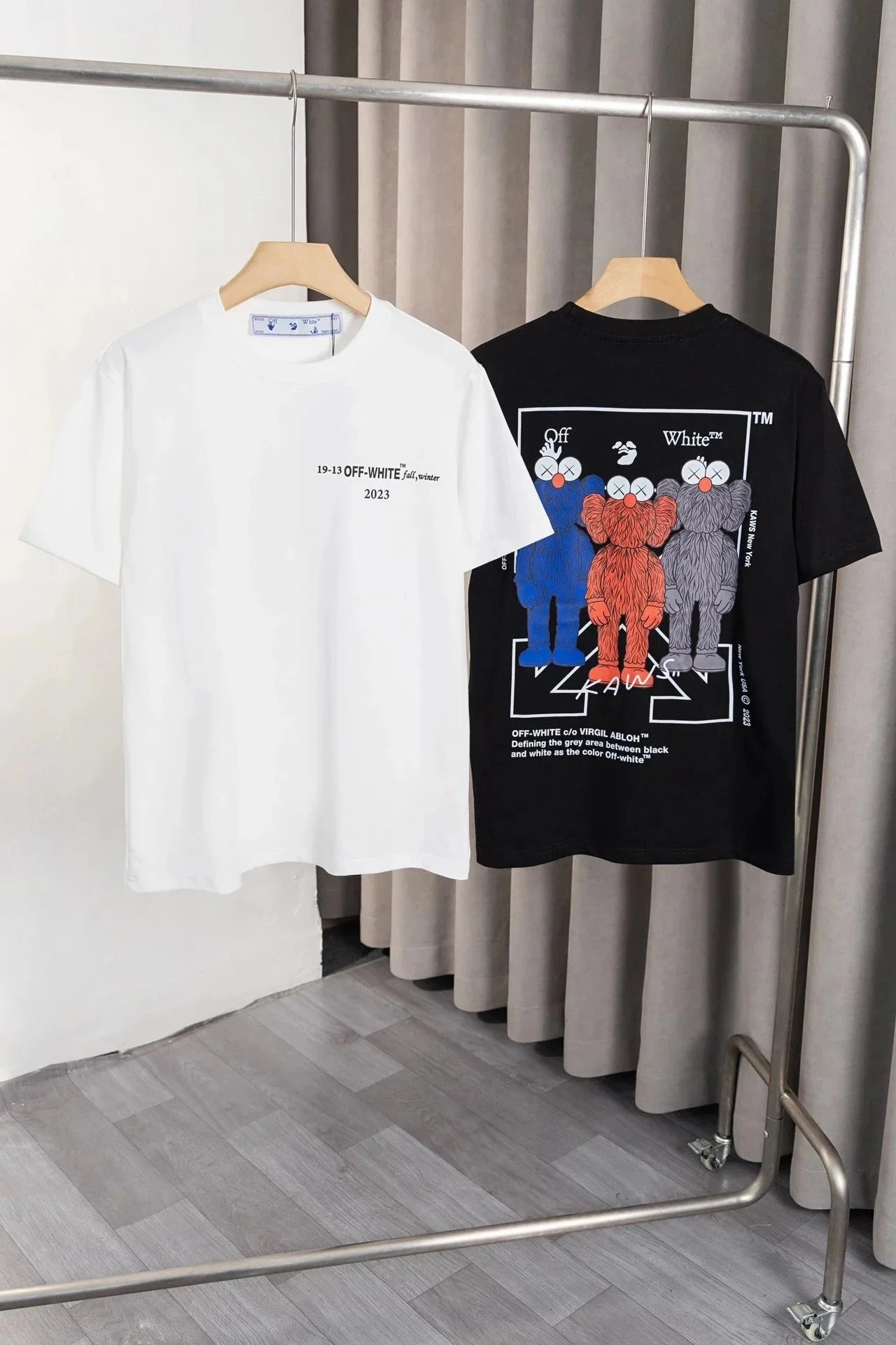 Off-White OMA Logo Print White T-Shirt - 7