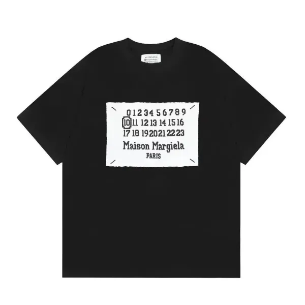 Maison Margiela Tabi Scribble Pink Print Black T-Shirt - 6