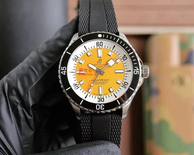 Breitling Watches Superocean Automatic product detail image 2