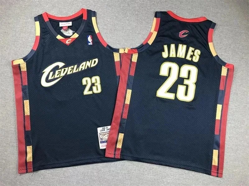 Mitchell & Ness LeBr