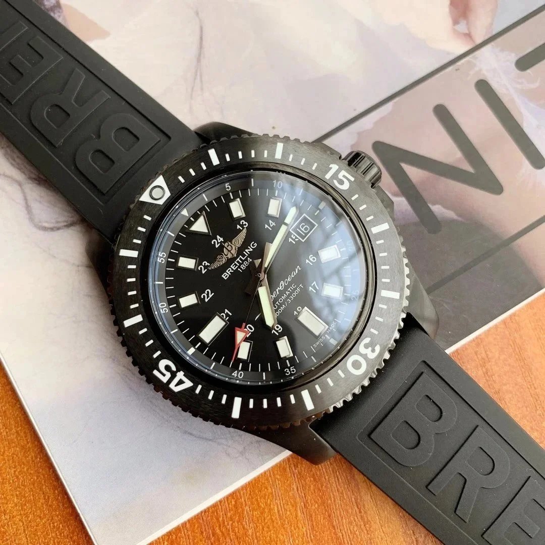 Breitling Watches Superocean Automatic — 31
