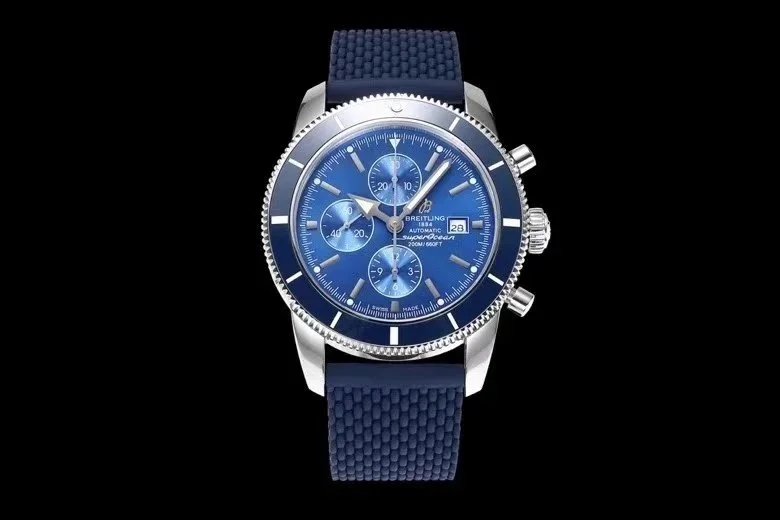 Breitling Watches Superocean Automatic — 39