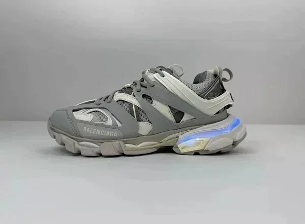 Balenciaga Sneakers Track LED product detail image 5