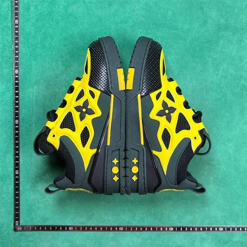 Louis Vuitton Skate Yellow Black