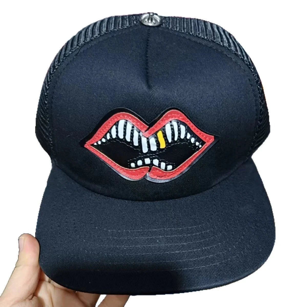 Leather Red Lips Black