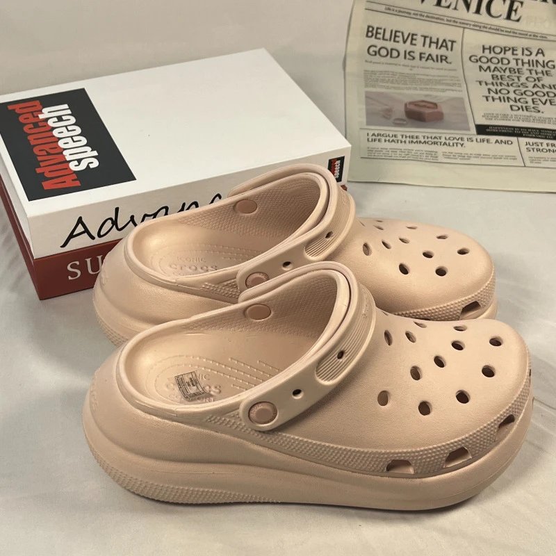 Crocs Classic Clog Pink Sandals - 9