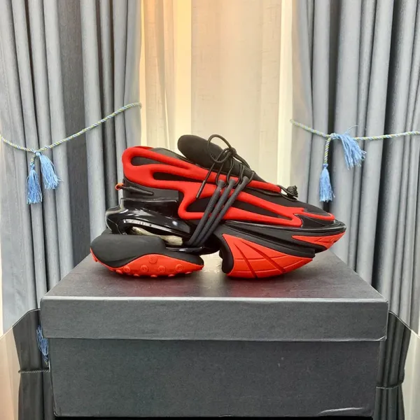 Balenciaga Triple S Neon Yellow Black White Sneakers Chunky Sneakers - 7