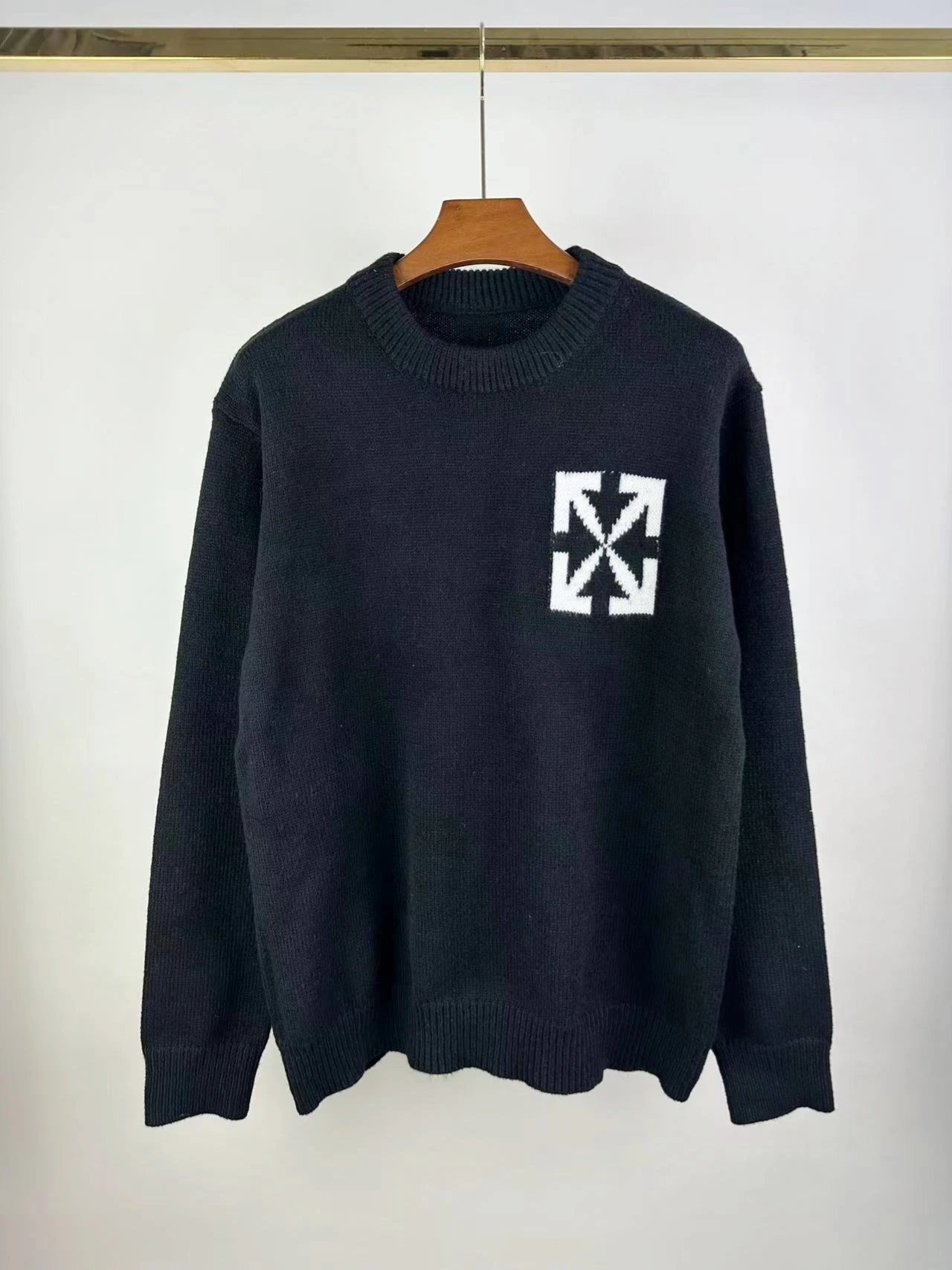 High-Quality Sweater photo 3