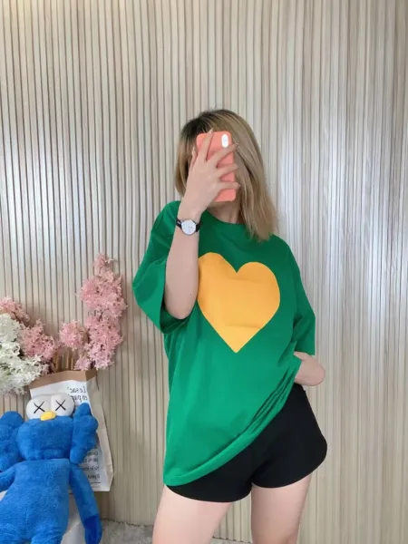 Design Heart Print Oversized T-Shirt Green / Yellow - 1