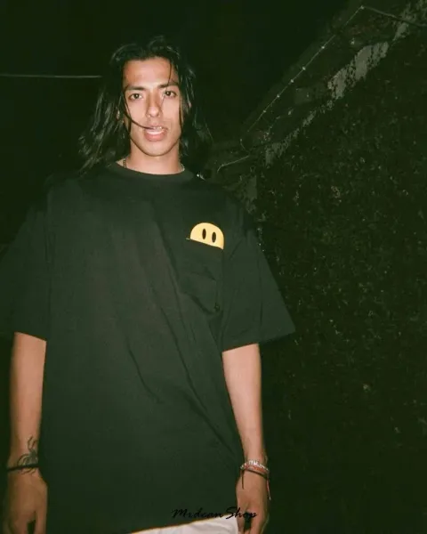 Design Pocket Smiley T-Shirt Black - 1