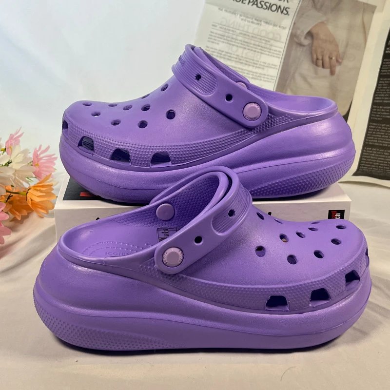 Crocs Classic Clog Pink Sandals - 19