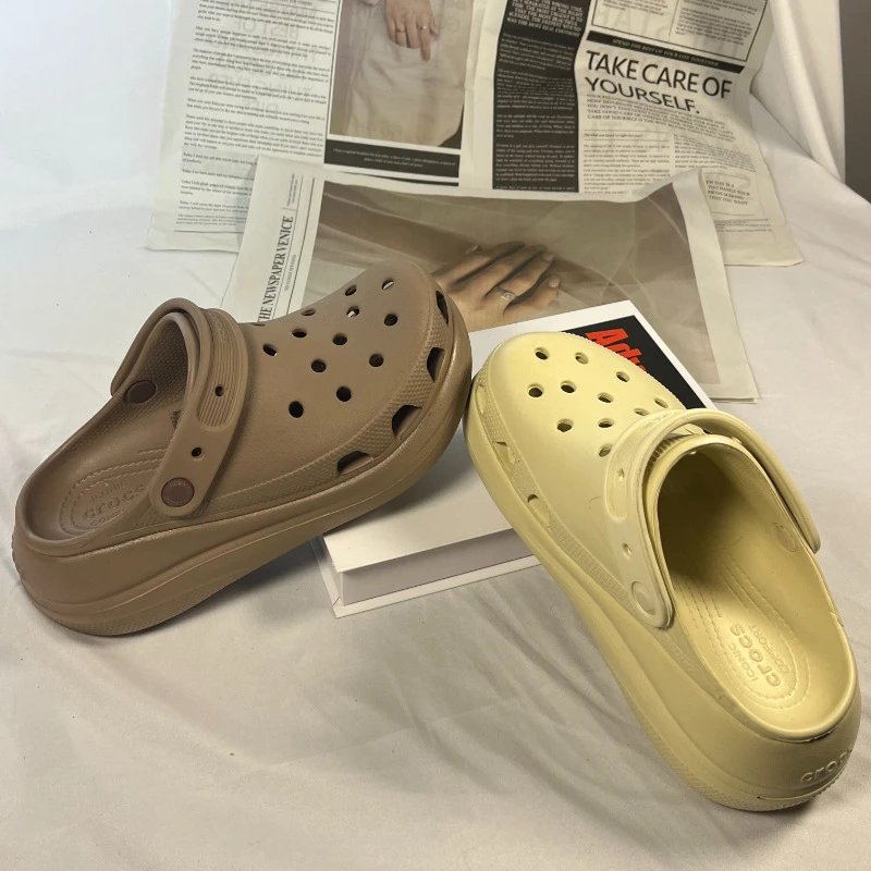 Crocs Classic Clog Pink Sandals - 26