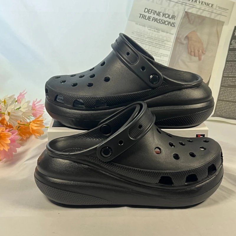 Crocs Classic Clog Pink Sandals - 22